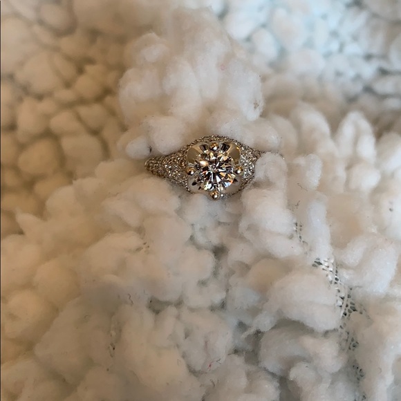 Diamond ring - Picture 6 of 8